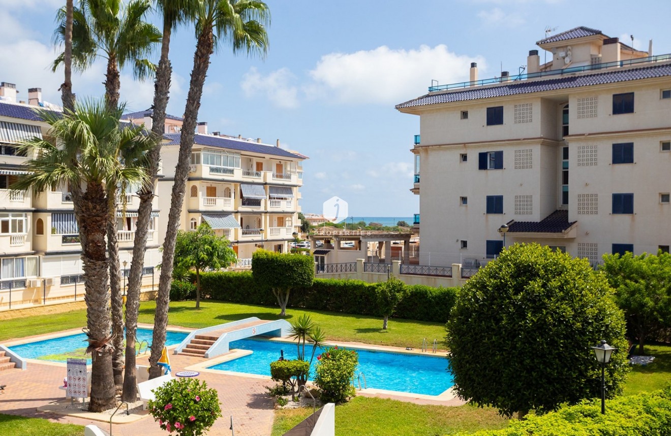 Aus zweiter Hand - Wohnung -
La Mata - Costa Blanca