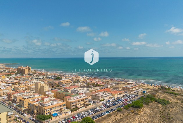 Aus zweiter Hand - Wohnung -
La Mata - Costa Blanca