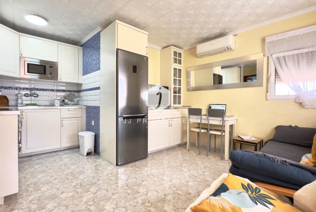 D'occasion - Bungalow -
Torrevieja - Torretas
