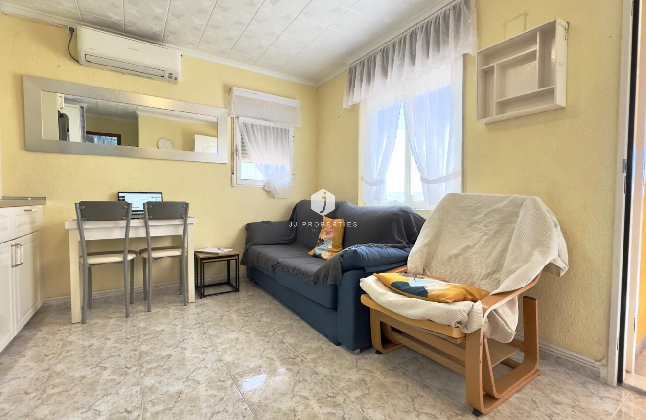 D'occasion - Bungalow -
Torrevieja - Torretas
