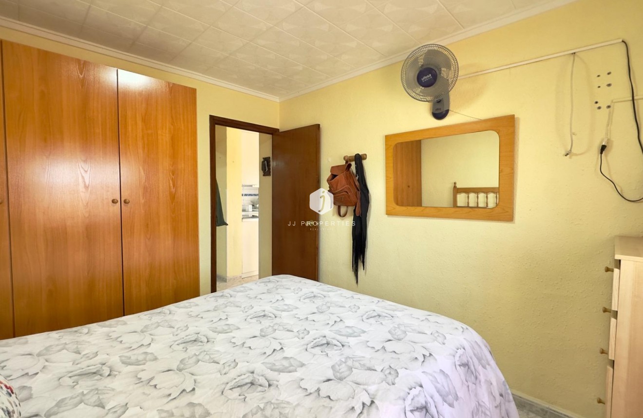 D'occasion - Bungalow -
Torrevieja - Torretas
