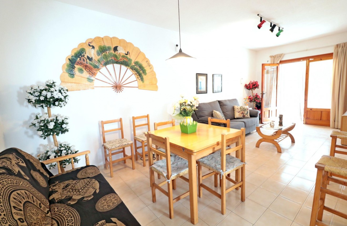 Tweedehands - Bungalow -
Torrevieja - El Acequión - Los Náufragos
