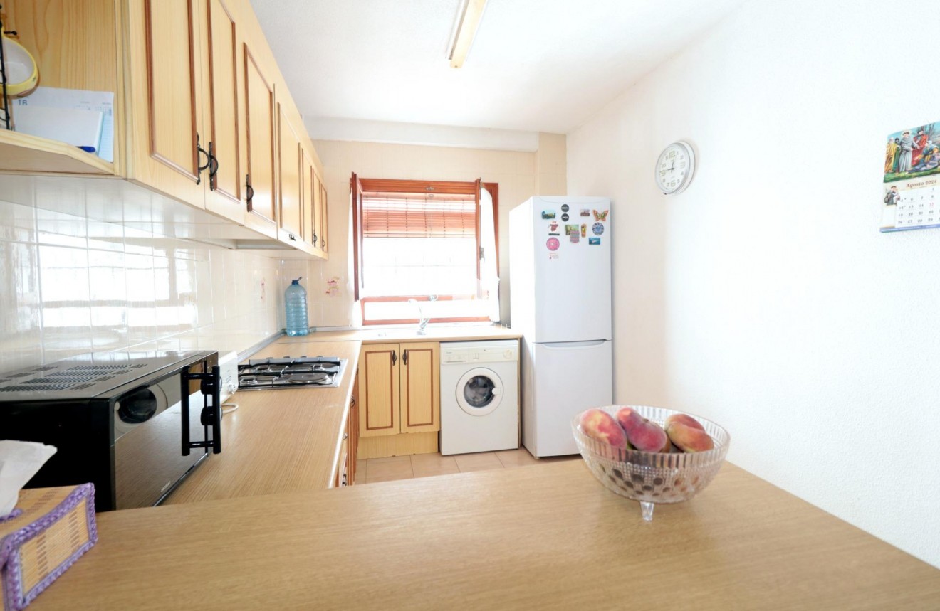 Tweedehands - Bungalow -
Torrevieja - El Acequión - Los Náufragos