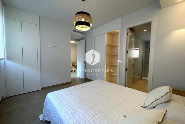 Resale - Apartment / flat -
Torrevieja - Playa del Cura