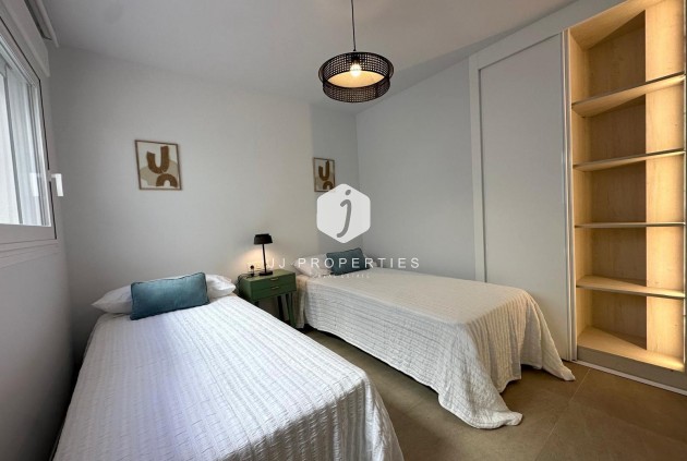 Resale - Apartment / flat -
Torrevieja - Playa del Cura