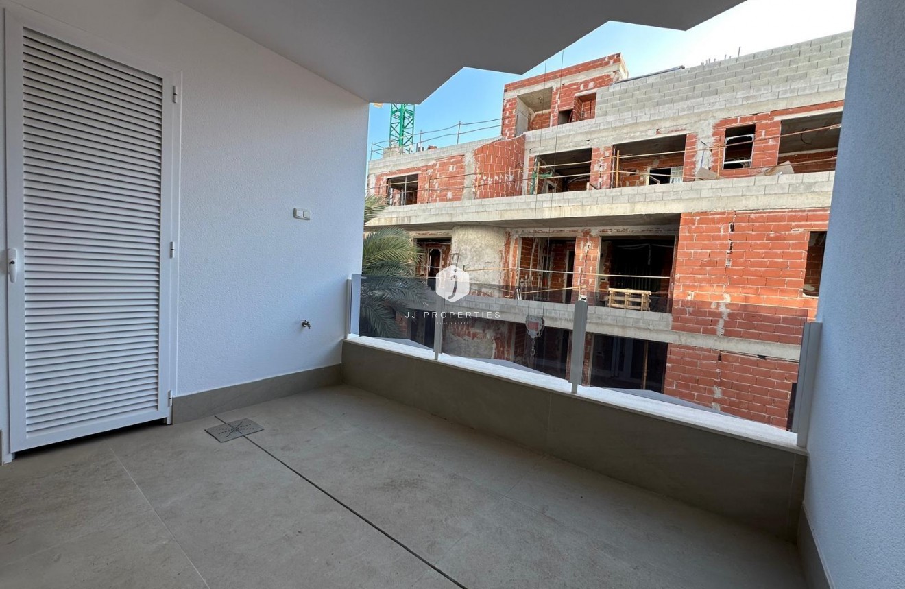 Resale - Apartment / flat -
Torrevieja - Playa del Cura