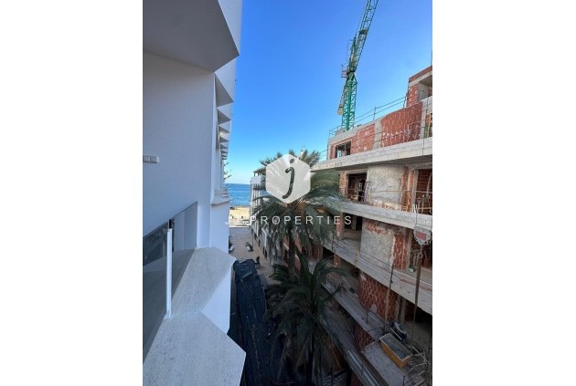 Resale - Apartment / flat -
Torrevieja - Playa del Cura