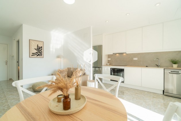 Resale - Apartment / flat -
Torrevieja - Costa Blanca