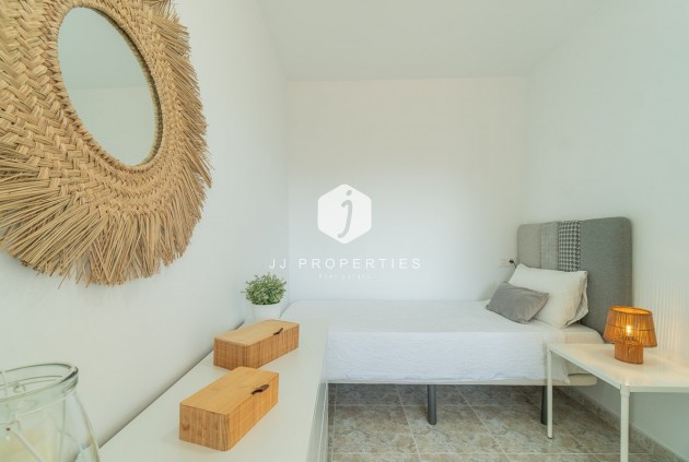 Resale - Apartment / flat -
Torrevieja - Costa Blanca