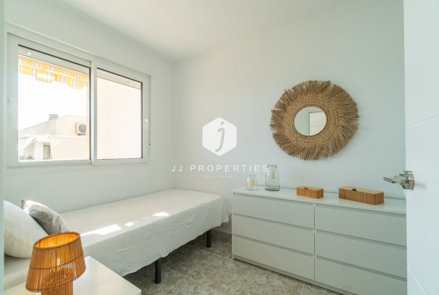 Resale - Apartment / flat -
Torrevieja - Costa Blanca