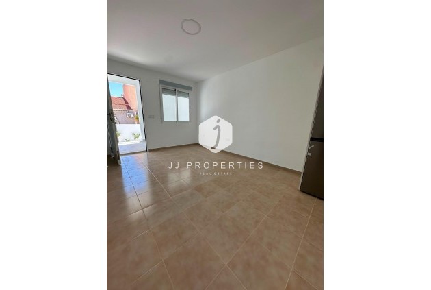 D'occasion - Bungalow -
Torrevieja - La Siesta - El Salado - Torreta