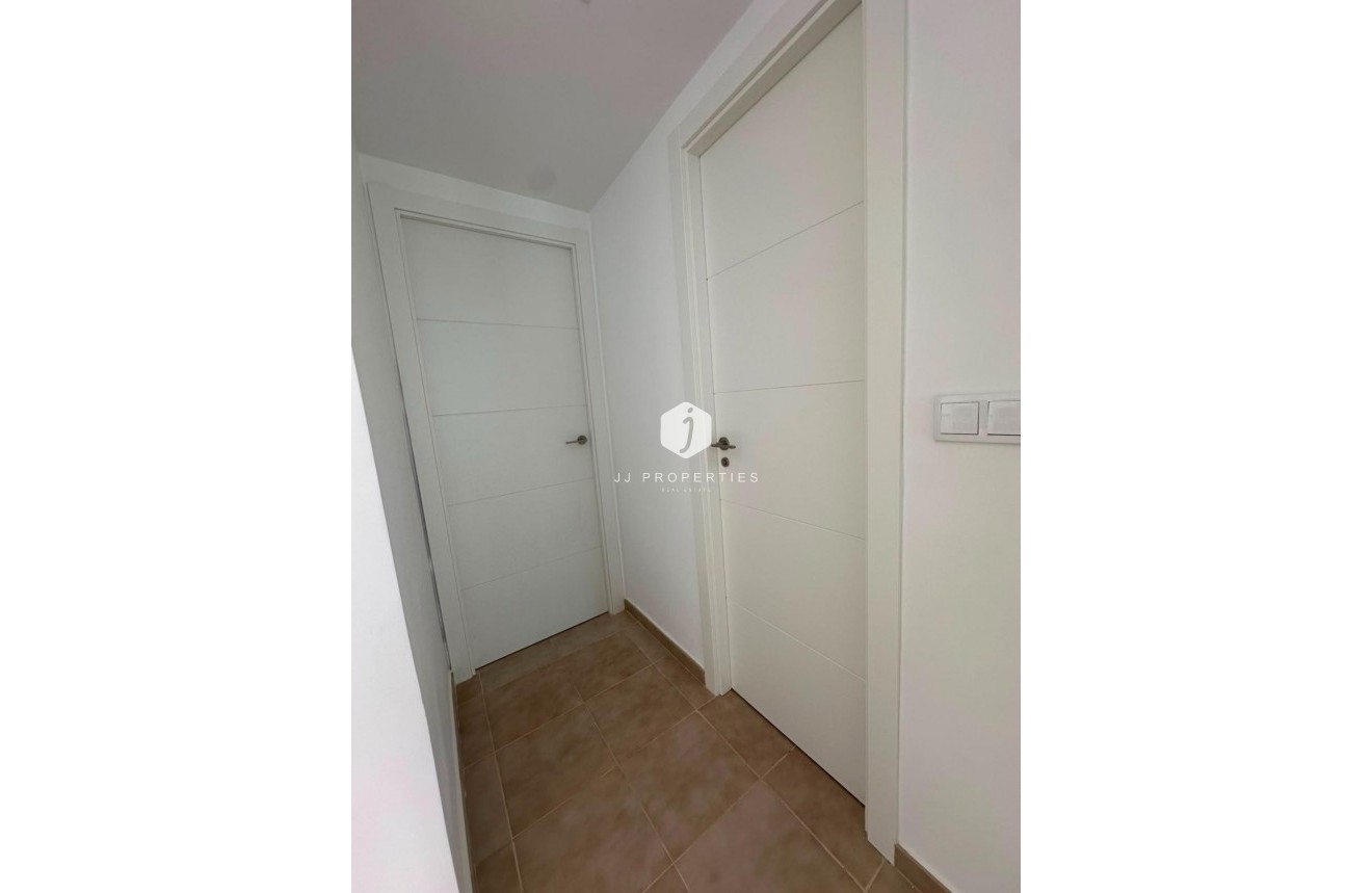 D'occasion - Bungalow -
Torrevieja - La Siesta - El Salado - Torreta