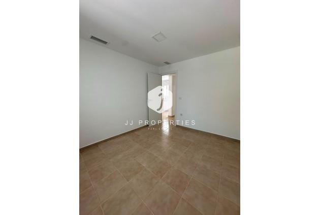 D'occasion - Bungalow -
Torrevieja - La Siesta - El Salado - Torreta