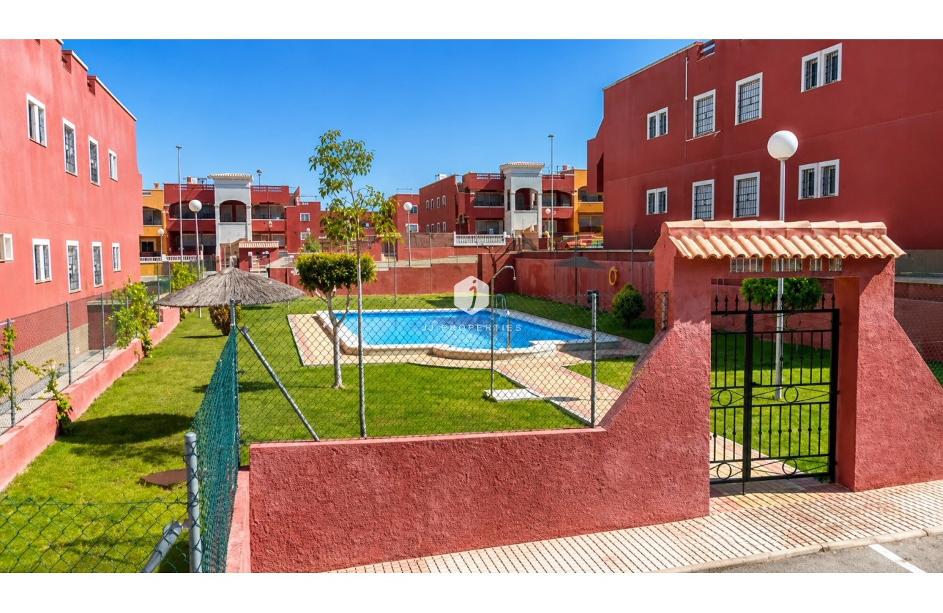 Segunda mano - Villa -
Orihuela Costa - Costa Blanca