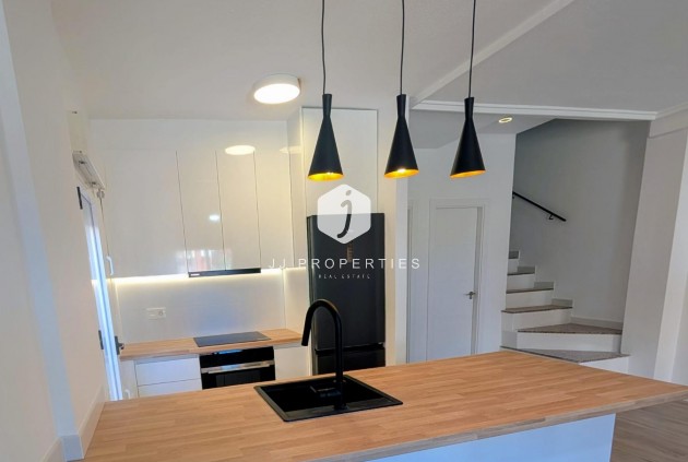 Segunda mano - Villa -
Orihuela Costa - Costa Blanca