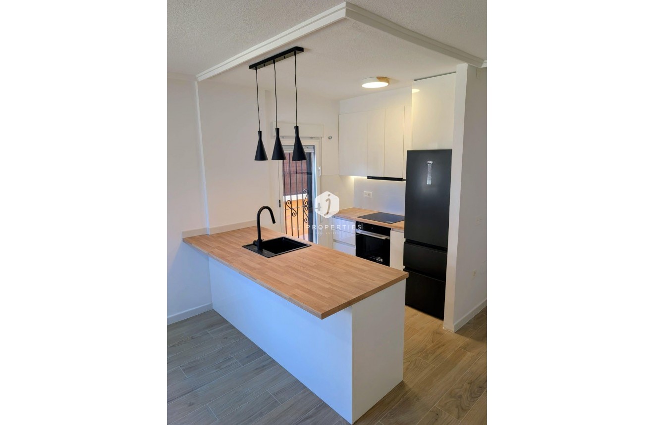 Segunda mano - Villa -
Orihuela Costa - Costa Blanca