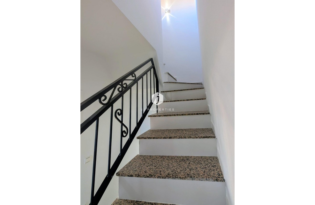 Segunda mano - Villa -
Orihuela Costa - Costa Blanca