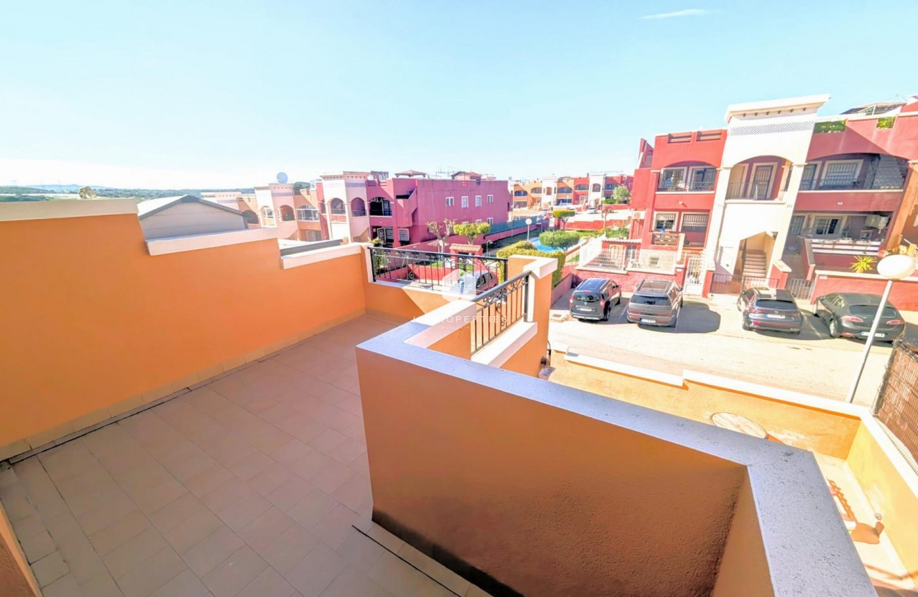 Segunda mano - Villa -
Orihuela Costa - Costa Blanca