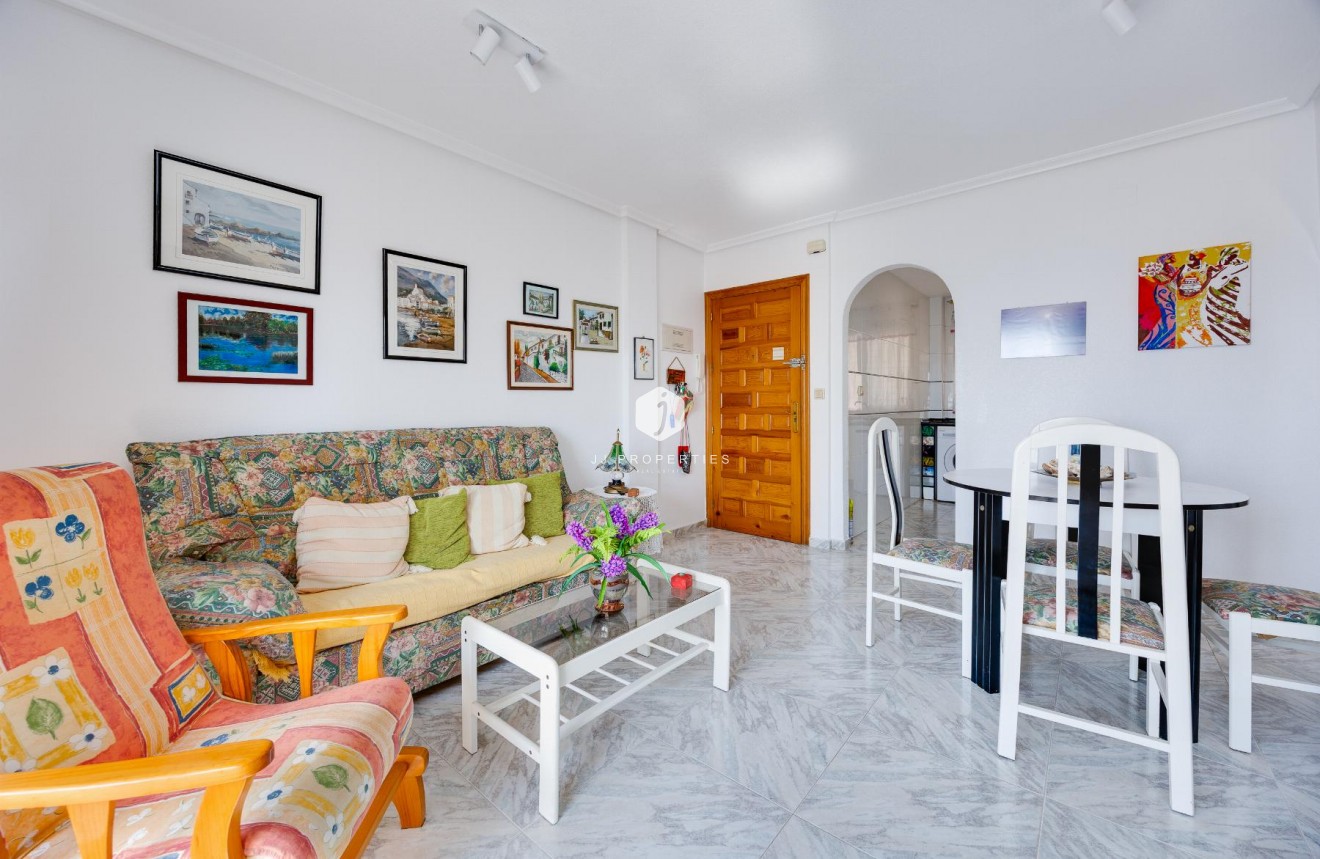 Resale - Apartment / flat -
Torrevieja - Costa Blanca