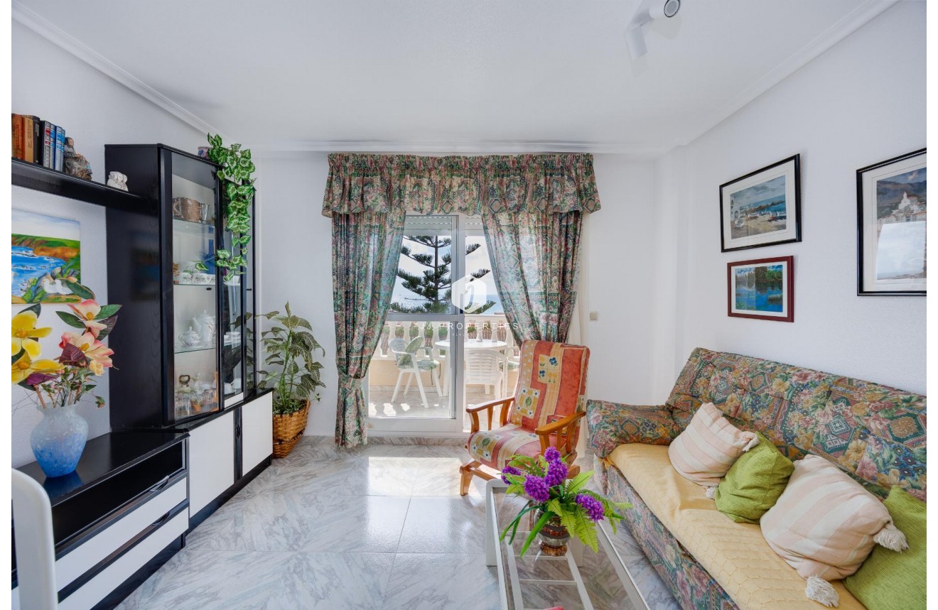 Resale - Apartment / flat -
Torrevieja - Costa Blanca