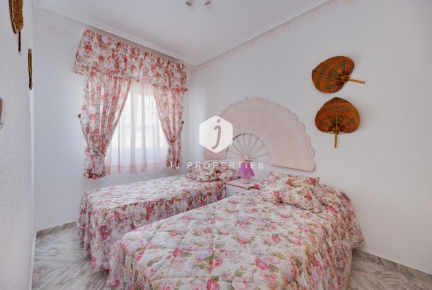 Resale - Apartment / flat -
Torrevieja - Costa Blanca