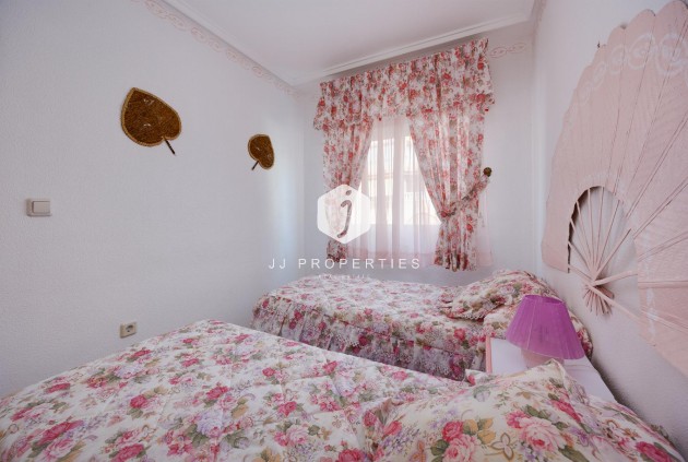 Resale - Apartment / flat -
Torrevieja - Costa Blanca