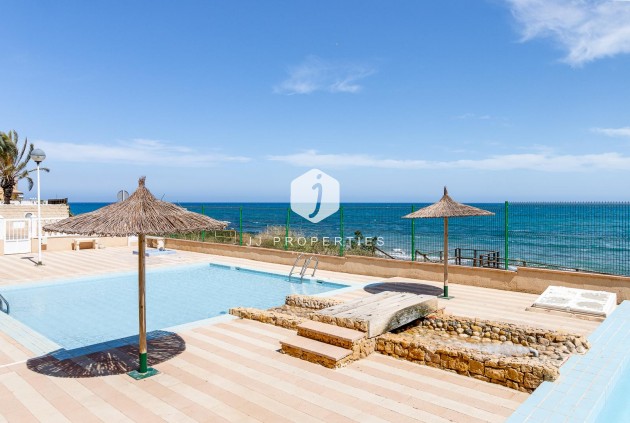 Resale - Apartment / flat -
Torrevieja - Costa Blanca