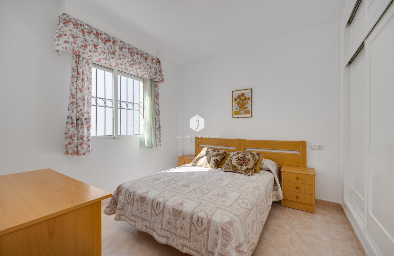 D'occasion - Bungalow -
Torrevieja - Costa Blanca