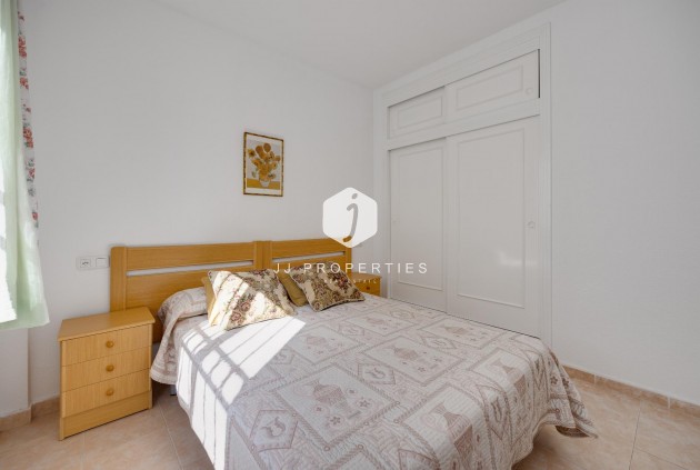 D'occasion - Bungalow -
Torrevieja - Costa Blanca