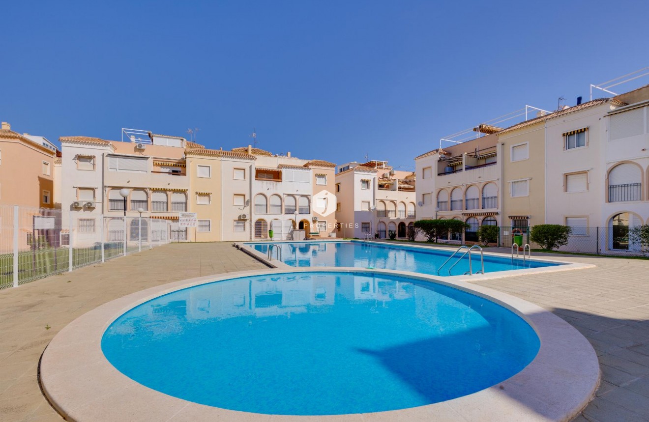 D'occasion - Bungalow -
Torrevieja - Costa Blanca