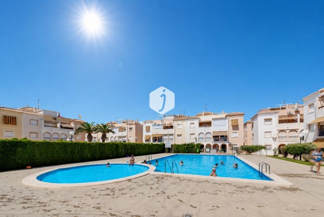 D'occasion - Bungalow -
Torrevieja - Costa Blanca