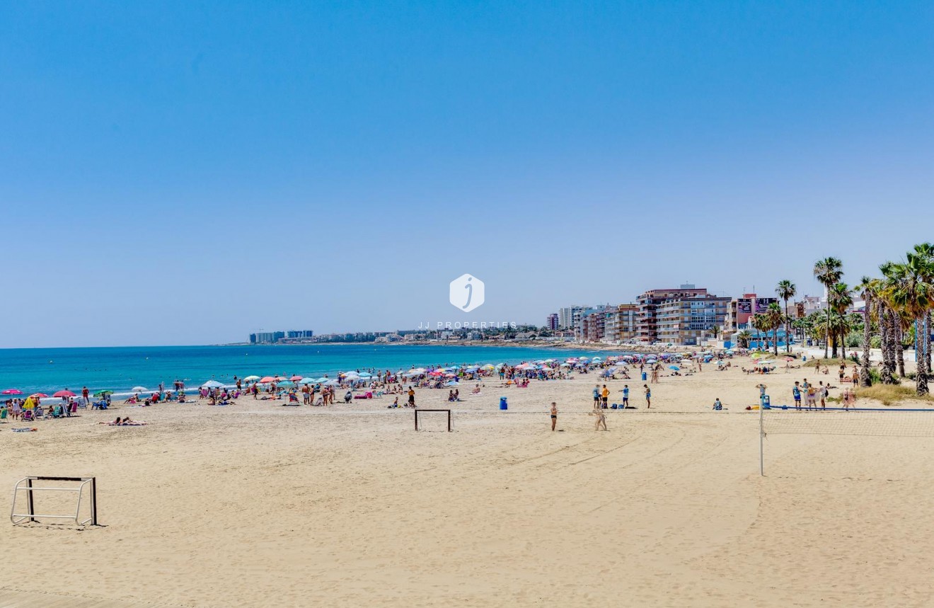 D'occasion - Bungalow -
Torrevieja - Costa Blanca
