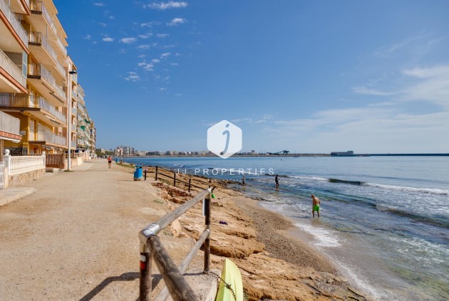 D'occasion - Bungalow -
Torrevieja - Costa Blanca