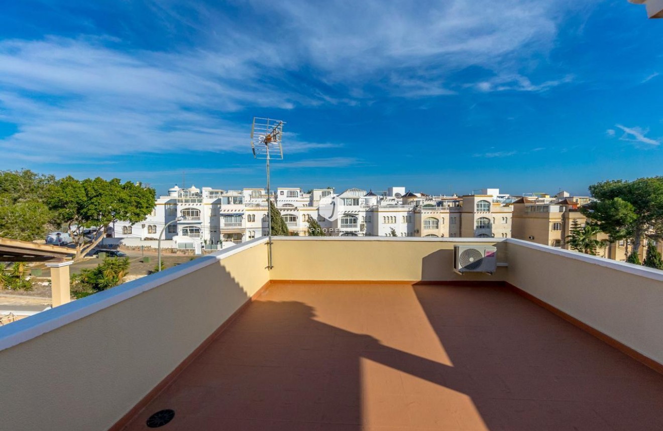 D'occasion - Chalet -
Orihuela Costa - Costa Blanca