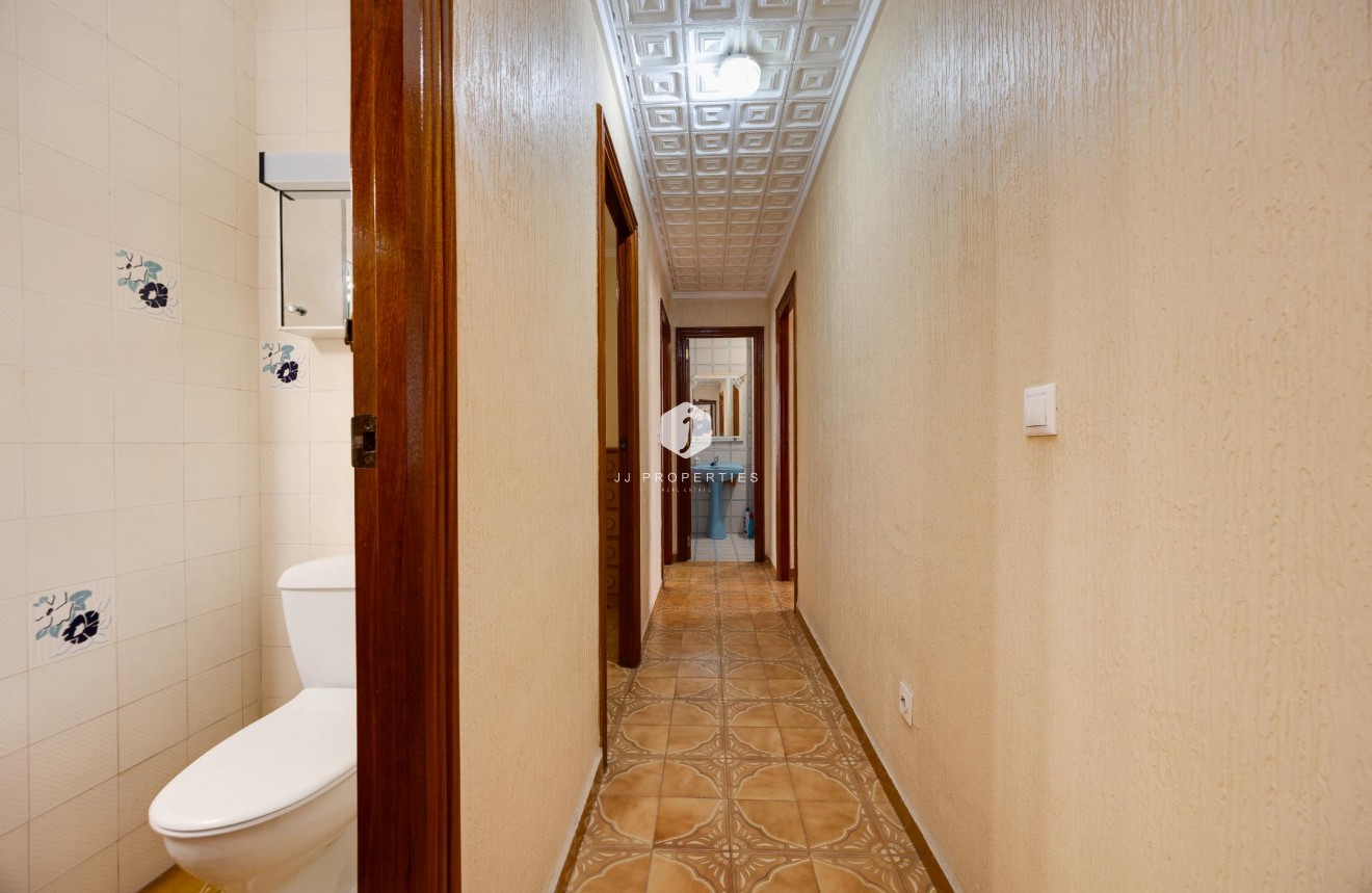 Resale - Apartment / flat -
Torrevieja - Costa Blanca