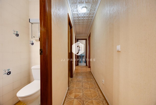 Resale - Apartment / flat -
Torrevieja - Costa Blanca