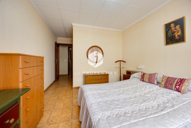 Resale - Apartment / flat -
Torrevieja - Costa Blanca