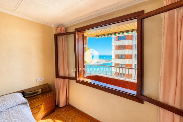 Resale - Apartment / flat -
Torrevieja - Costa Blanca
