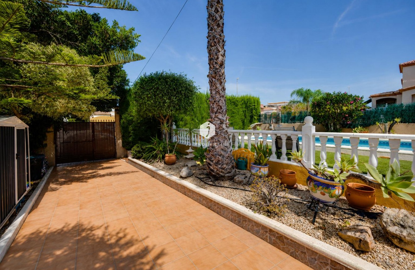 Aus zweiter Hand - Villa -
San Fulgencio - Costa Blanca