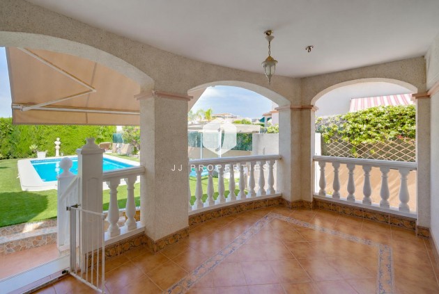 Aus zweiter Hand - Villa -
San Fulgencio - Costa Blanca