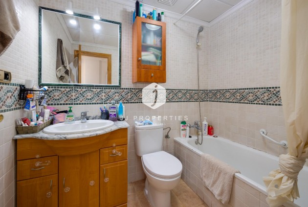 Aus zweiter Hand - Villa -
San Fulgencio - Costa Blanca