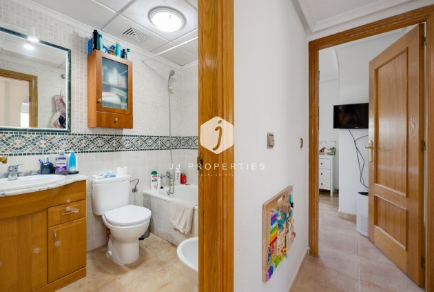 Aus zweiter Hand - Villa -
San Fulgencio - Costa Blanca