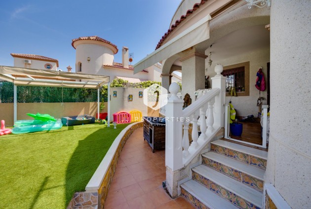 Aus zweiter Hand - Villa -
San Fulgencio - Costa Blanca