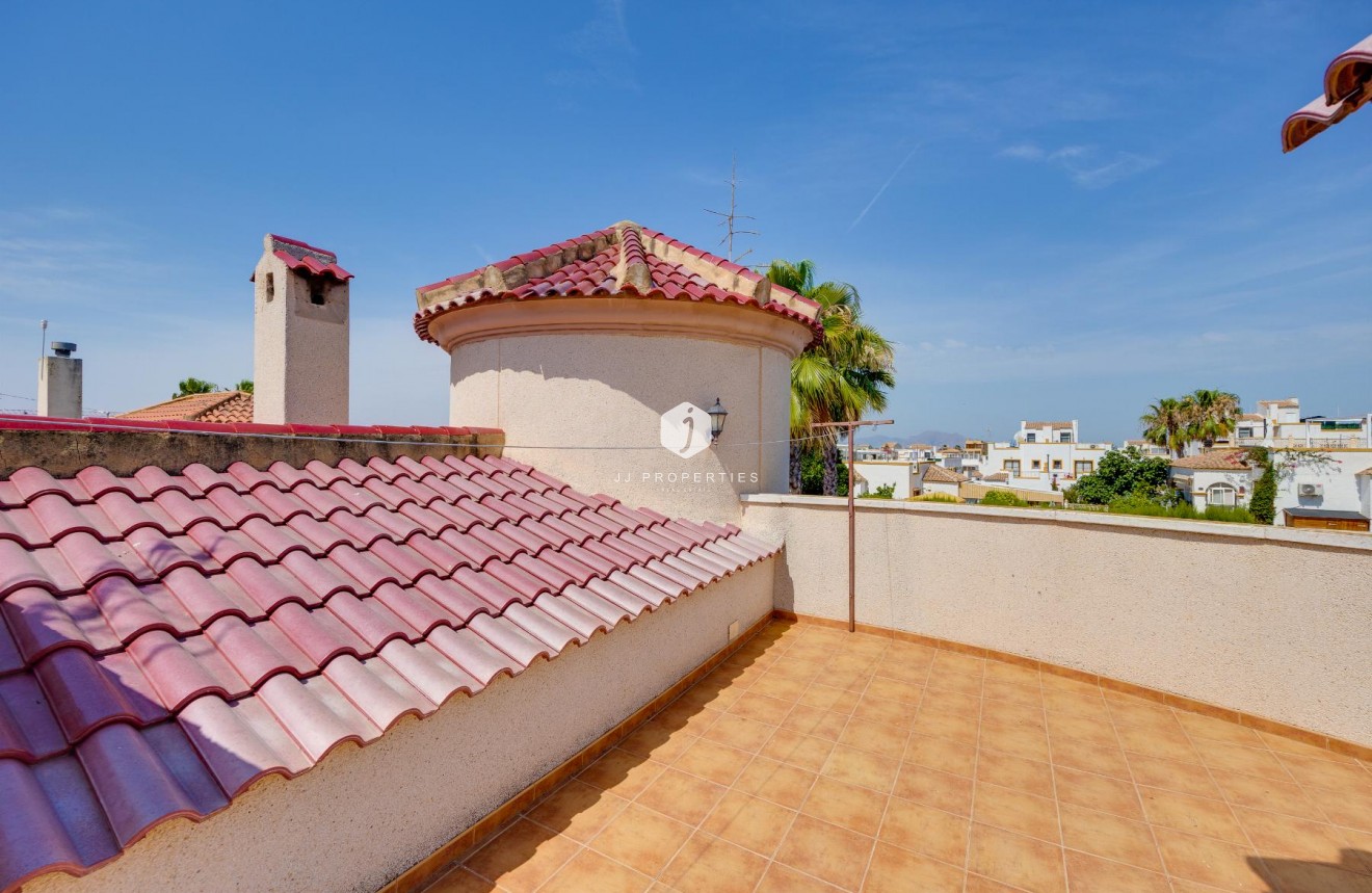 Aus zweiter Hand - Villa -
San Fulgencio - Costa Blanca