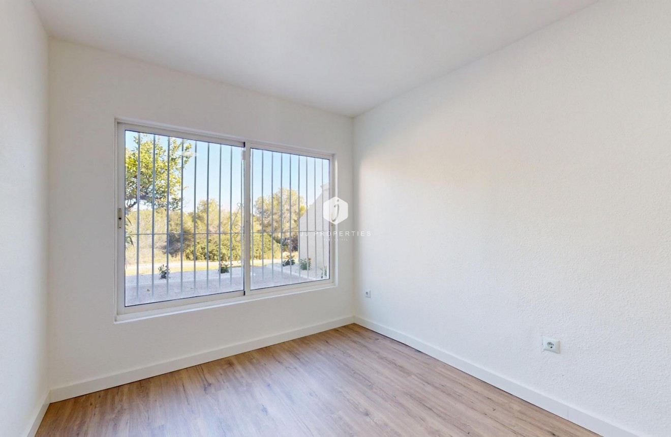 Tweedehands - Bungalow -
Orihuela Costa - Costa Blanca