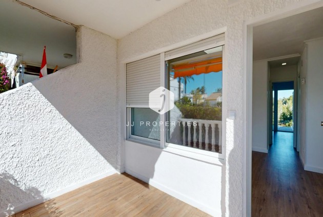 Tweedehands - Bungalow -
Orihuela Costa - Costa Blanca