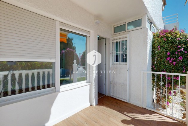 Tweedehands - Bungalow -
Orihuela Costa - Costa Blanca