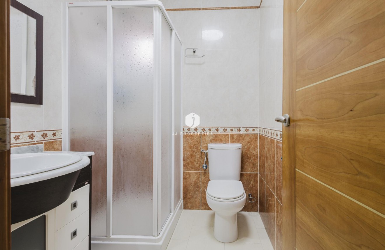 Z drugiej ręki - Villa -
Torrevieja - Costa Blanca