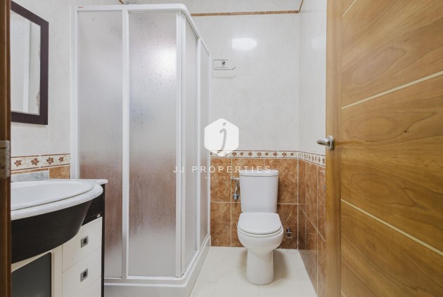 Z drugiej ręki - Villa -
Torrevieja - Costa Blanca