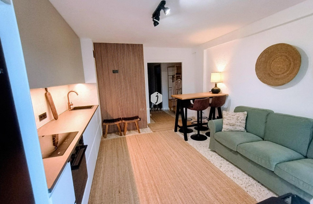 Resale - Apartment / flat -
Guardamar del Segura - Urbanizaciones